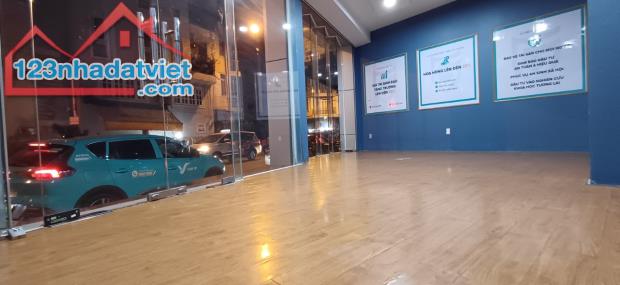 Mặt bằng quận Tân Bình 50m², mặt tiền 10m gần sân bay - 2