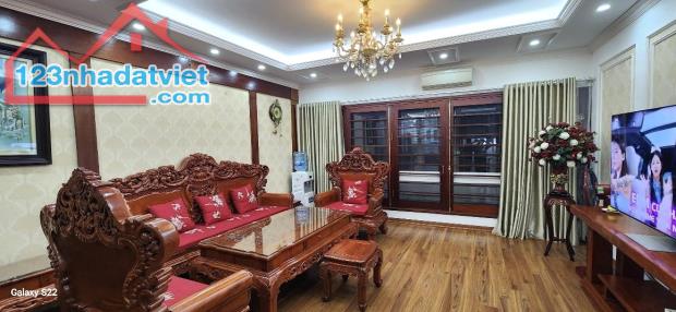 Phân lô Trung Kính nhà đẹp 60m2, mt 6m kd, ô tô tránh, gara, ngõ thông 25 tỷ hơn. - 4