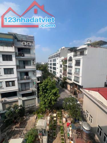 Tư Đình -Long Biên bán nhà 45m2 nhỉnh 7 tỷ ,ngõ thông ô tô tránh ,view biệt thự