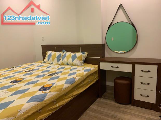 Căn hộ 1 phòng ngủ full nội thất có than máy cho thuê - 1