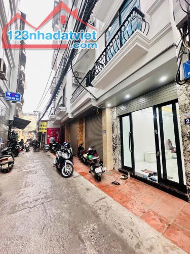 38 XUÂN LA THANG MÁY, VỈA HÈ, KINH DOANH MƯỜI 6 TỈ