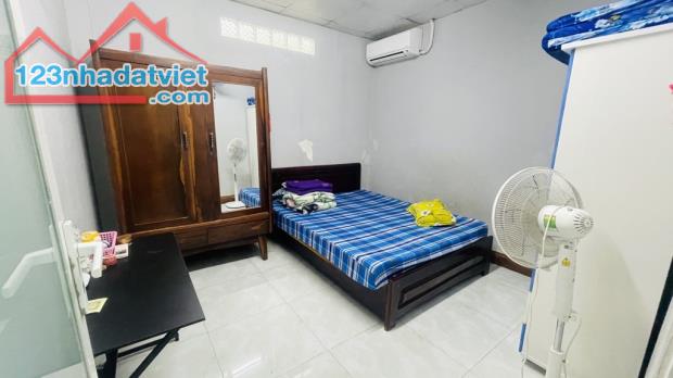 Bán nhà 2 mặt tiền hẻm An Dương Vương, 4x18 chỉ 9 tỷ - 1