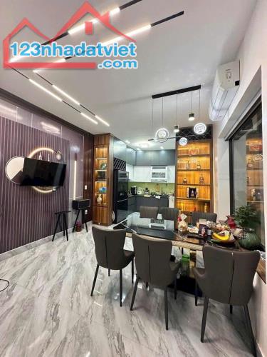 Nhà đường Chợ Hàng, phường Dư Hàng Kênh, quận Lê Chân, Hải Phòng - 2