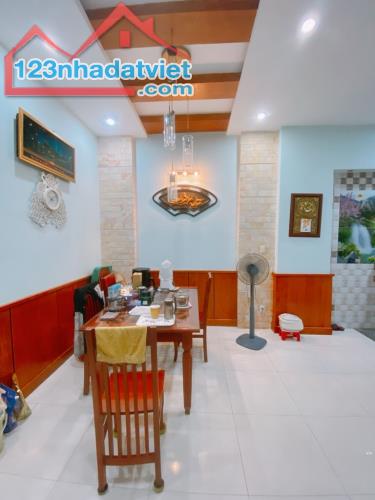 BÁN NHÀ ÂU DƯƠNG LÂN, Q.8, 4 TẦNG – 4.6x14m – NHỈNH 8 TỶ - 1