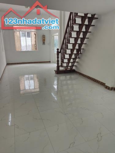 CHỈ 2.X TỶ, NHÀ ĐẸP 45M², 2 TẦNG, HẺM XE HƠI✨PHẠM VĂN CHIÊU GÒ VẤP - 2