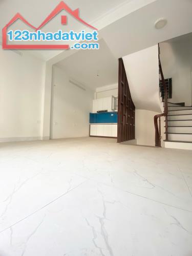 CHÍNH CHỦ BÁN NHÀ TÂY TỰU, Ô TÔ 7 CHỖ CỬA, KINH DOANH; 33M2; GIÁ 5.35 TỶ. - 1