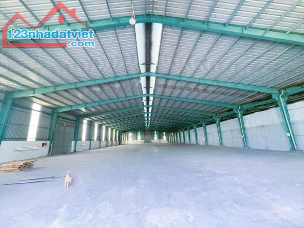 Cho thuê xưởng 4700m2 trong cụm KCN Tam Phước, Biên Hòa, giá thuê 245tr/tháng. - 2