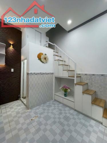 Chủ bán nhà 13m² sổ đẹp 3.5x3.5m Hẻm Bùi Quang Là P12 Gò vấp giá rẻ 1.95 tỷ bớt lộc. - 2