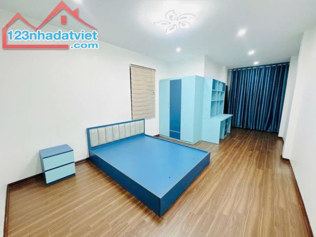 GẤP GẤP NHÀ LÊ TRỌNG TẤN THANH XUÂN,32Mx5T,NGÕ THÔNG,1 NHÀ RA PHỐ,NHÀ ĐẸP Ở NGAY. - 2