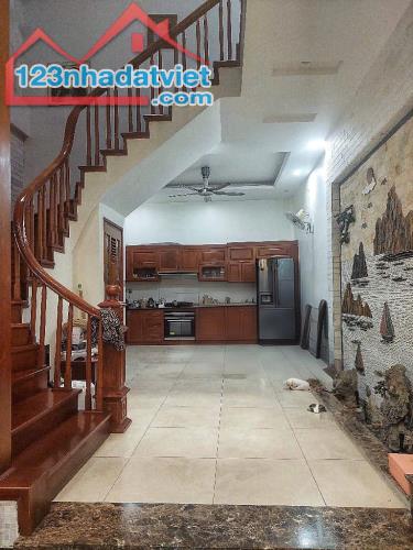 Bán Nhà  Lê Trọng Tấn - Thanh Xuân, 100m2, Mt 5m, 28 Tỷ, Phân Lô, Sân Vườn - 1