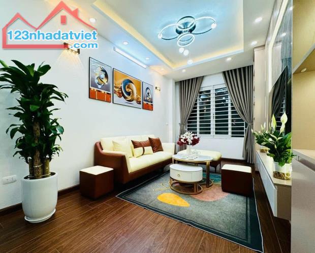 Bán nhà riêng 6,8 tỷ, 26m2, Phố Láng Hạ, Đống Đa, Hà Nội, giá ưu đãi, view đẹp - 1