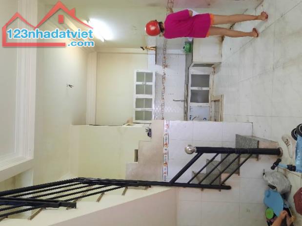 Bán nhà mặt phố tại Đường Âu Cơ, Phường 10, Tân Bình, Tp.HCM diện tích 26m2 giá 4.3 Tỷ - 1