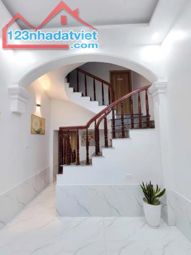 BÁN NHÀ MINH KHAI - 5 TẦNG MỚI ĐẸP, FULL NỘI THẤT, MẶT NGÕ KINH DOANH, 20M OTO DỪNG ĐỖ - - 3