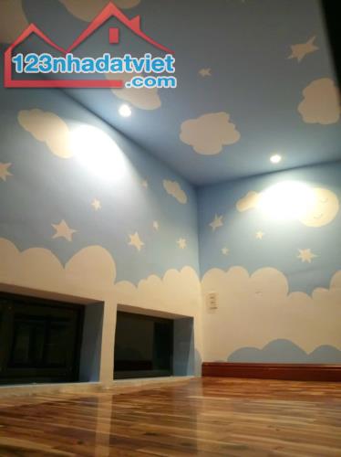 Bán Nhà Nguyễn Văn Nghi 3x10, 2 PN, Có Sân Để Xe Chỉ Nhỉnh 3 Tỉ - 5
