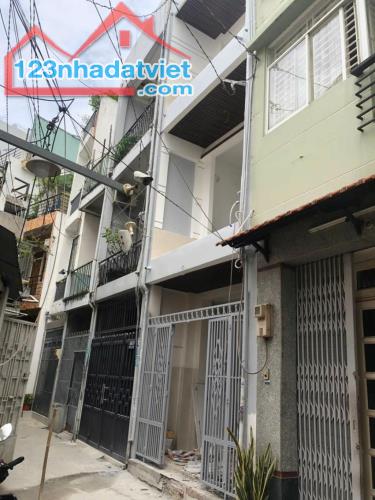 BÁN NHÀ HẺM 456 TRƯỜNG CHINH, TÂN BÌNH - 43M2 - NHÀ ĐẸP 3 TẦNG, 4 PHÒNG NGỦ - GIÁ NHỈNH 6 - 1