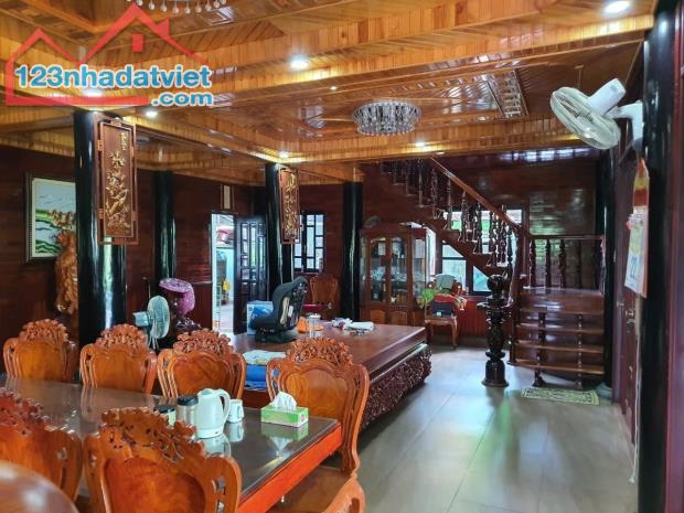 BIỆT THỰ GỖ ĐỎ VEN SÔNG – 1000M² – GIÁ CHỈ HƠN 16 TỶ! - 1