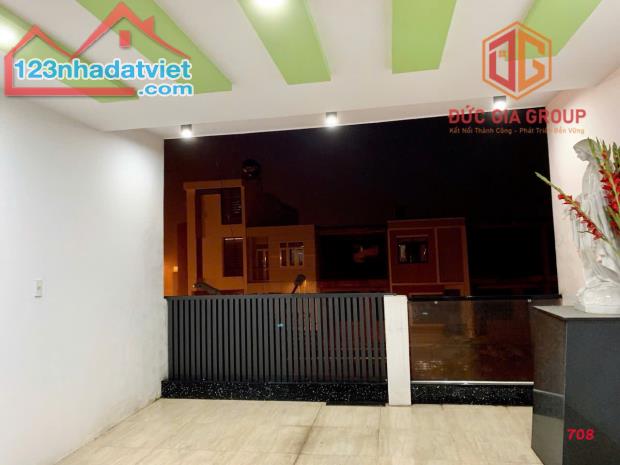 Bán nhà 1 trệt 2 lầu sổ hồng hoàn công mặt tiền đường N4, phường Bửu Long; 90m2 giá 7.2 tỷ - 5