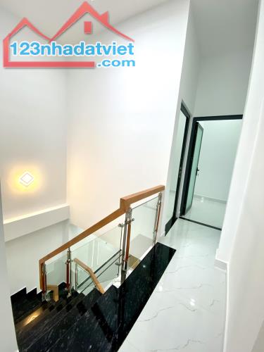 🌼🏘NHÀ 2 TẦNG MÁI THÁI KIỂU ÂU - NỞ HẬU TÀI LỘC- MẶT TIỀN THỚI AN 11 - CÓ SÂN TRƯỚC RỘNG - 3