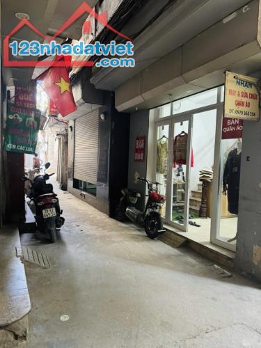 ĐỐNG ĐA LÔ GÓC - KINH DOANH - TRƯỚC NHÀ RỘNG THOÁNG - NGÕ THÔNG 80M RA HỒ BA MẪU