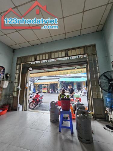Mặt tiền Bùi Văn Ba ngay chợ kinh doanh sầm uất 8 phòng cho thuê, 161m2 6x25m chỉ 18.5 tỷ - 3