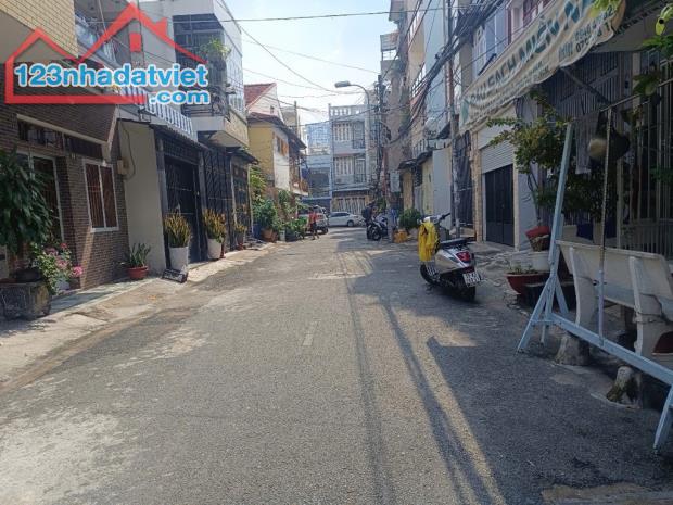 Bán nhà mới đẹp lung linh ở ngay khu Đường số P5, Q.8, XH ngủ nhà, 53m2, SHR, chỉ 7 Tỷ.