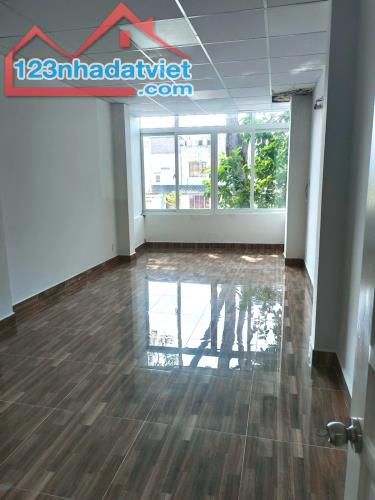 Bán nhà mặt phố tại Đường Trần Quang Khải, Phường Tân Định, Quận 1, Hồ Chí Minh diện tích - 5