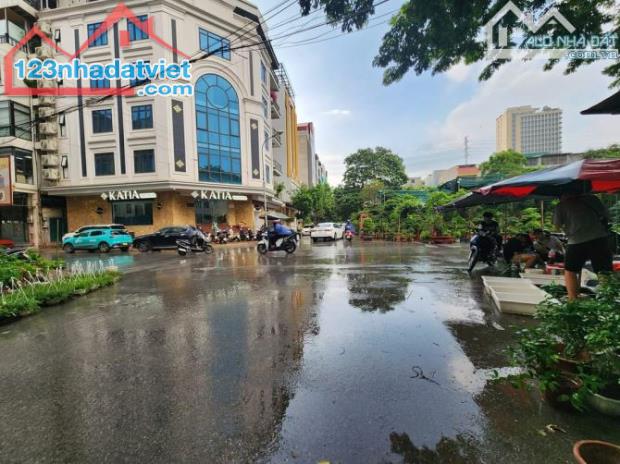Chú em cần bán gấp căn nhà tại Vạn Phúc Hà Đông.