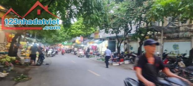 Chú em cần bán gấp căn nhà tại Vạn Phúc Hà Đông. - 1