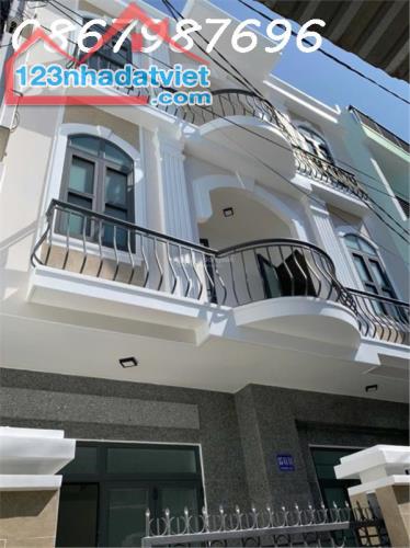 Bán Nhà 3 Tầng Hẻm Phương Sài, Nha Trang – 68,6m², Giá 3 Tỷ