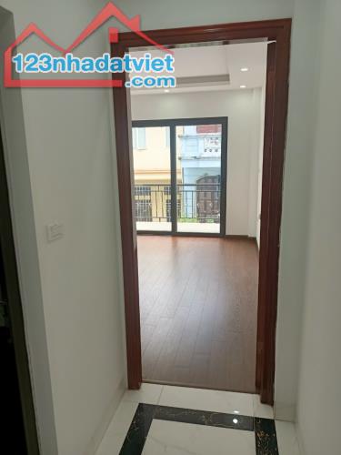 BÁN gấp NHÀ PHỐ ĐẠI ĐỒNG, HOÀNG MAI - 50M², 5 TẦNG THIẾT KẾ HIỆN ĐẠ giáI 6.5 tỷ - 2
