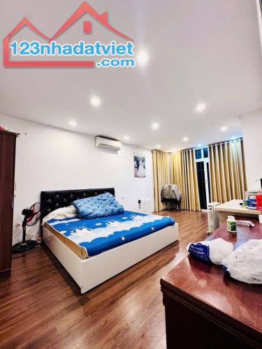 Nhà Ba Đình 30m2 x 4 tầng - Cách mặt phố 20M. - 1
