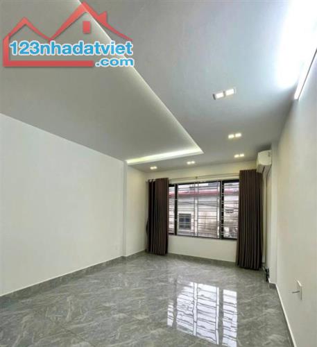 Bán nhà Vũ Chí Thắng, Nghĩa Xá, Lê Chân .6tỷ , 4 tầng,82m. - 2