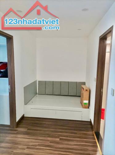 Cho thuê căn hộ 1.5 ngủ tại chung cư Hoàng Huy Commerce,, giá 9tr - 2