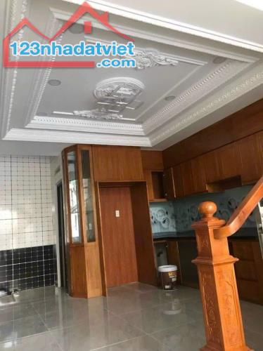 CẠNH KHU TÁI ĐỊNH CƯ 38HA NHÀ 5 TẦNG PHAN VĂN HỚN HẺM 12M THÔNG -53M2 (4*13.5) -NHỈNH 8 TỶ - 1