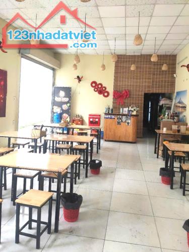 Giá Hời, MẶT TIỀN KHU ẨM THỰC, Man Thiện, Dt 105m2, HDT 20tr/tháng, Giá chỉ 12.xx - 2