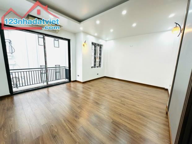 Nhà phố Nguyễn Sơn, Long Biên – Dòng tiền ổn định, vị trí đắc địa. - 2