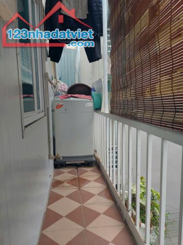 NGUYỄN ĐỨC CẢNH - LÔ GÓC - MẶT TIỀN RỘNG - THOÁNG SÁNG - SÂN ĐỖ XE TĂNG - SÁT Ô TÔ - 5