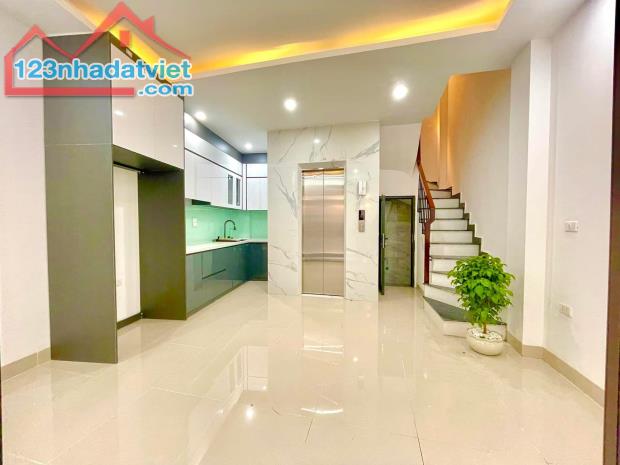 BÁN NHÀ 🏠 MỚI XÂY PHỐ HOÀNG HOA THÁM - 6 TẦNG THANG MÁY, FULL NỘI THẤT CAO CẤP - 1