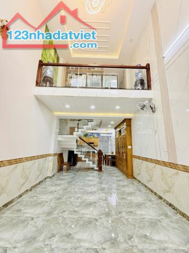 🔥 SIÊU PHẨM NHÀ ĐẸP – FULL NỘI THẤT CAO CẤP – XE HƠI NGỦ TRONG NHÀ – NGUYỄN SỸ SÁCH, TÂN