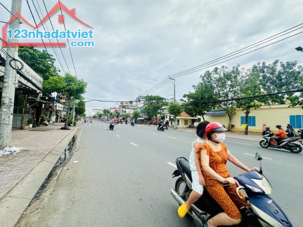 11,5x49m mặt tiền Huỳnh Tấn Phát Q7 - 2 tầng - giá 69,9 tỷ - 1