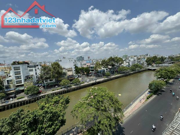 Tòa nhà góc 2 MT ngang 10m Trường Sa Q3, Kinh doanh tốt, Spa, CHDV, VP - 3