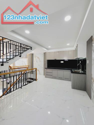 Nhà Nguyễn Văn Lượng 40m2 4PN - Ngay Lottemart - Hẻm Xe Hơi Ngủ Trong Nhà - 2