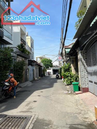 Bán gấp nhà  3 tầng Lê Văn Thọ - P9 – Gò Vấp – H6m – 82m2 – Giá 10.8Tỷ
