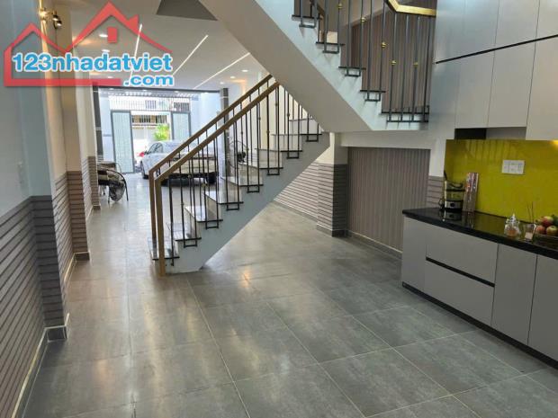 Bán gấp nhà  3 tầng Lê Văn Thọ - P9 – Gò Vấp – H6m – 82m2 – Giá 10.8Tỷ - 3