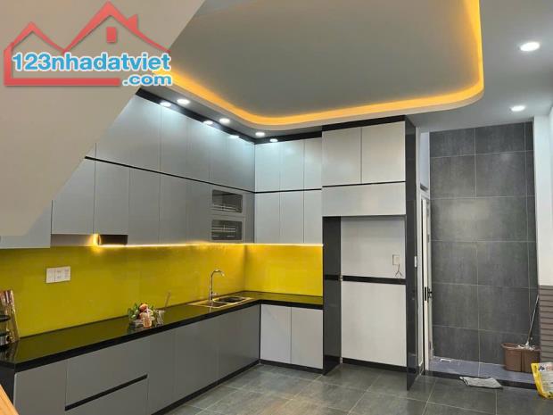 Bán gấp nhà  3 tầng Lê Văn Thọ - P9 – Gò Vấp – H6m – 82m2 – Giá 10.8Tỷ - 4