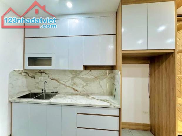 Nhà Đẹp Gần Đường Ô Tô, Phố Hồng Mai, Hai Bà Trưng 28m, 4 tầng, mt 3.8m, giá 5.25 tỷ. - 4