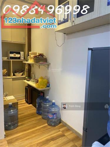 Cho thuê văn phòng 75m² Quận 4 - View sông thoáng mát, giá chỉ 20 triệu/tháng - 2