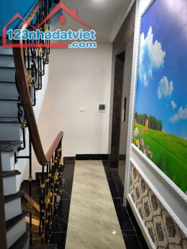 Nhà Mới - Thang máy - Lô Góc Cổ Nhuế - 35m2, 6 tầng nhỉnh 7 tỷ - 2