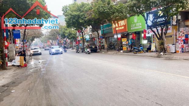 SIÊU HIẾM, MẶT PHỐ NGUYỄN VĂN CỪ 60M, 4T, MT4M, DÒNG TIỀN TỐT, GIÁ RẺ NHẤT KHU VỰC. - 2