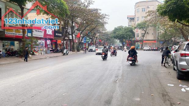 SIÊU HIẾM, MẶT PHỐ NGUYỄN VĂN CỪ 60M, 4T, MT4M, DÒNG TIỀN TỐT, GIÁ RẺ NHẤT KHU VỰC. - 1